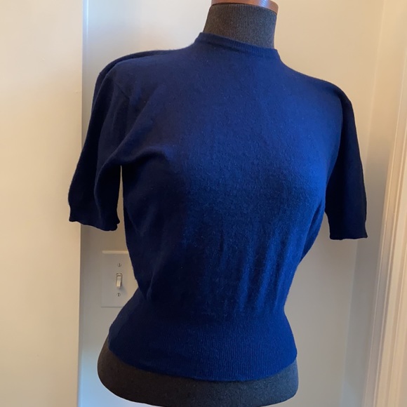 Pringle of Scotland Vintage Cashmere Sweater - Picture 2 of 9